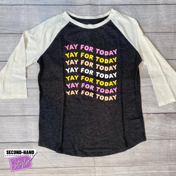 Old Navy Girls Sz14 (Set of Two) Baseball-Style Graphic Tees - Picture 3 of 3